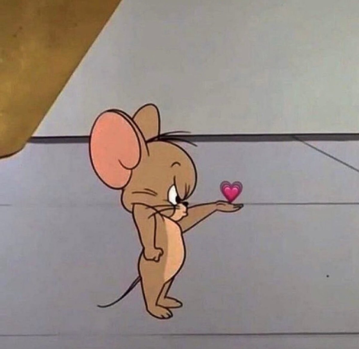 Том и Джерри мышонок