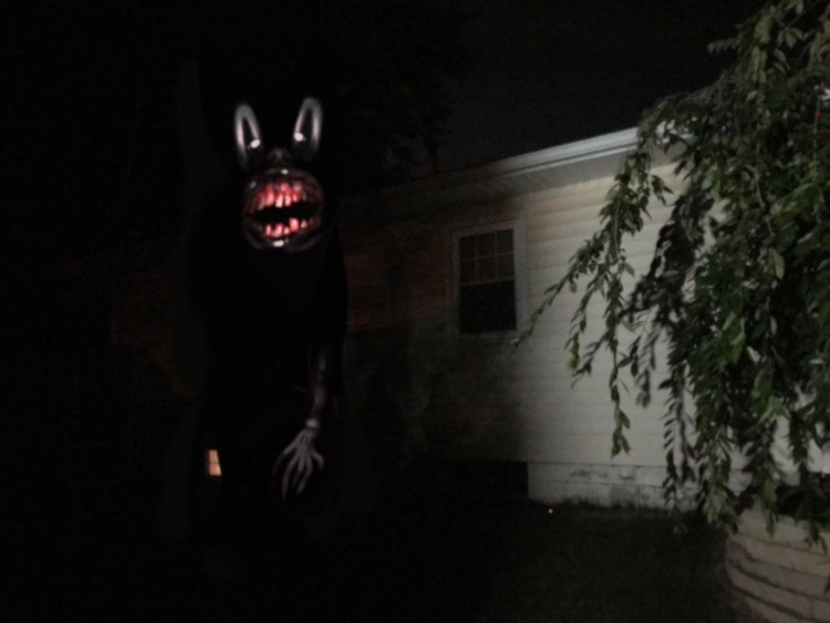 Очень странные дела демо