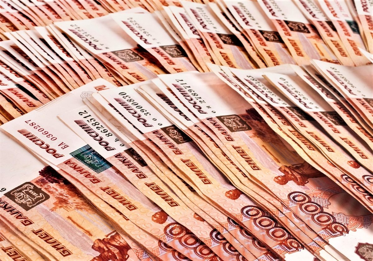 Много 5000 купюр