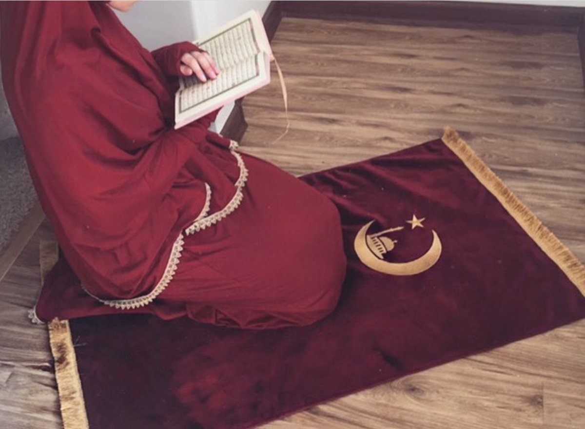 Мусульманка намаз