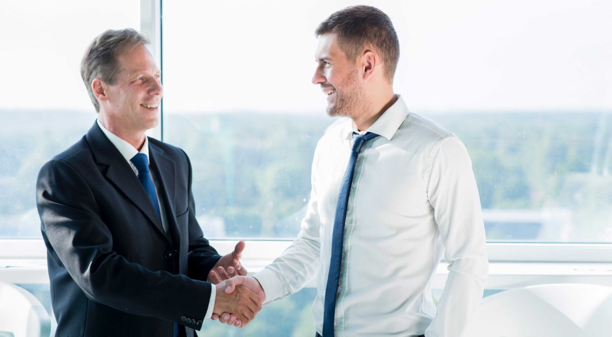 Деловые переговоры в ресторане