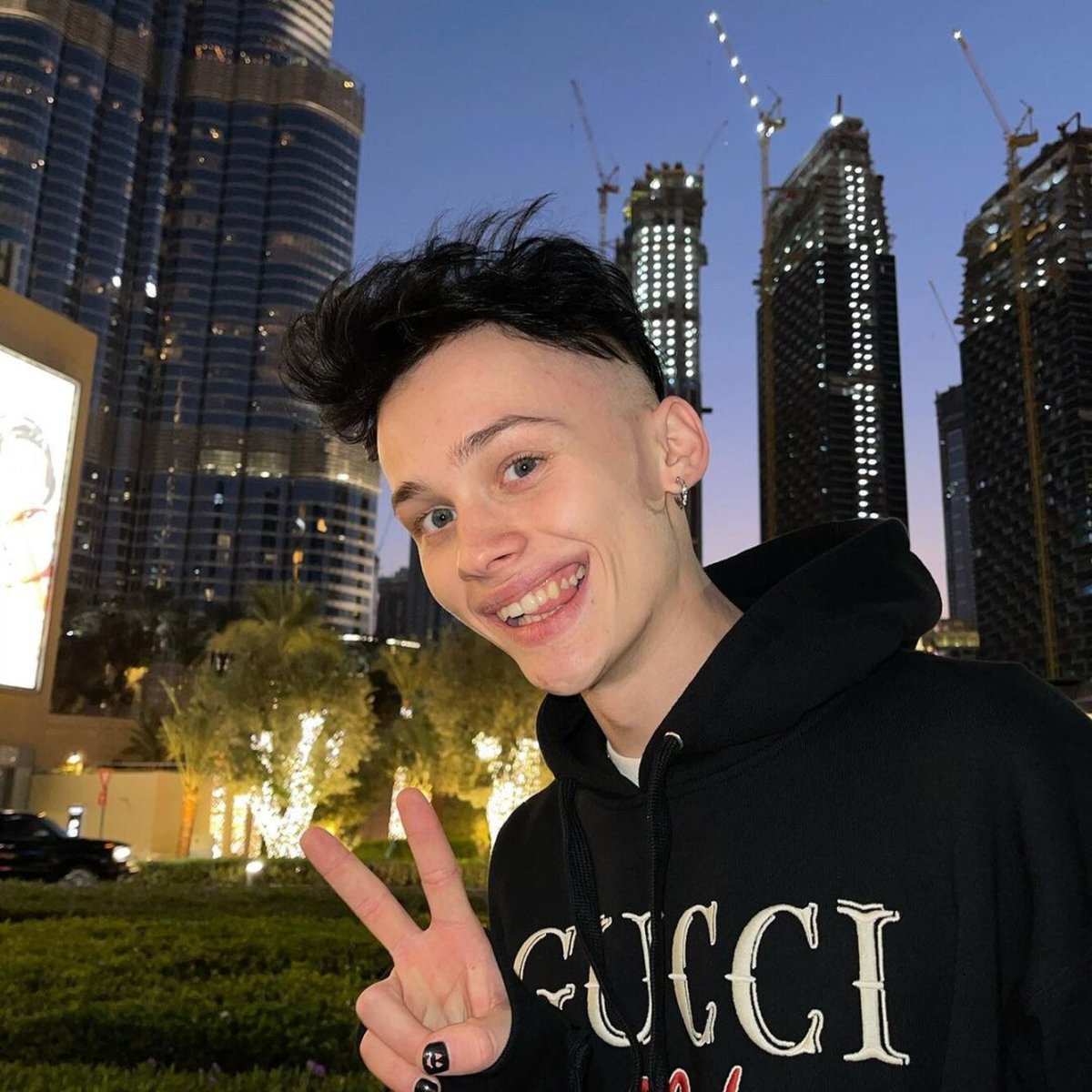 Даня миллхтн