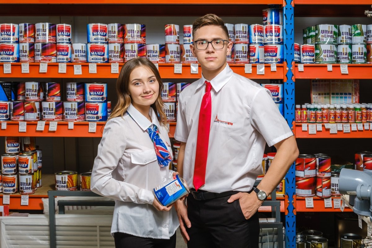 В кафе требуется работницы возрасте от 18 до 35 лет