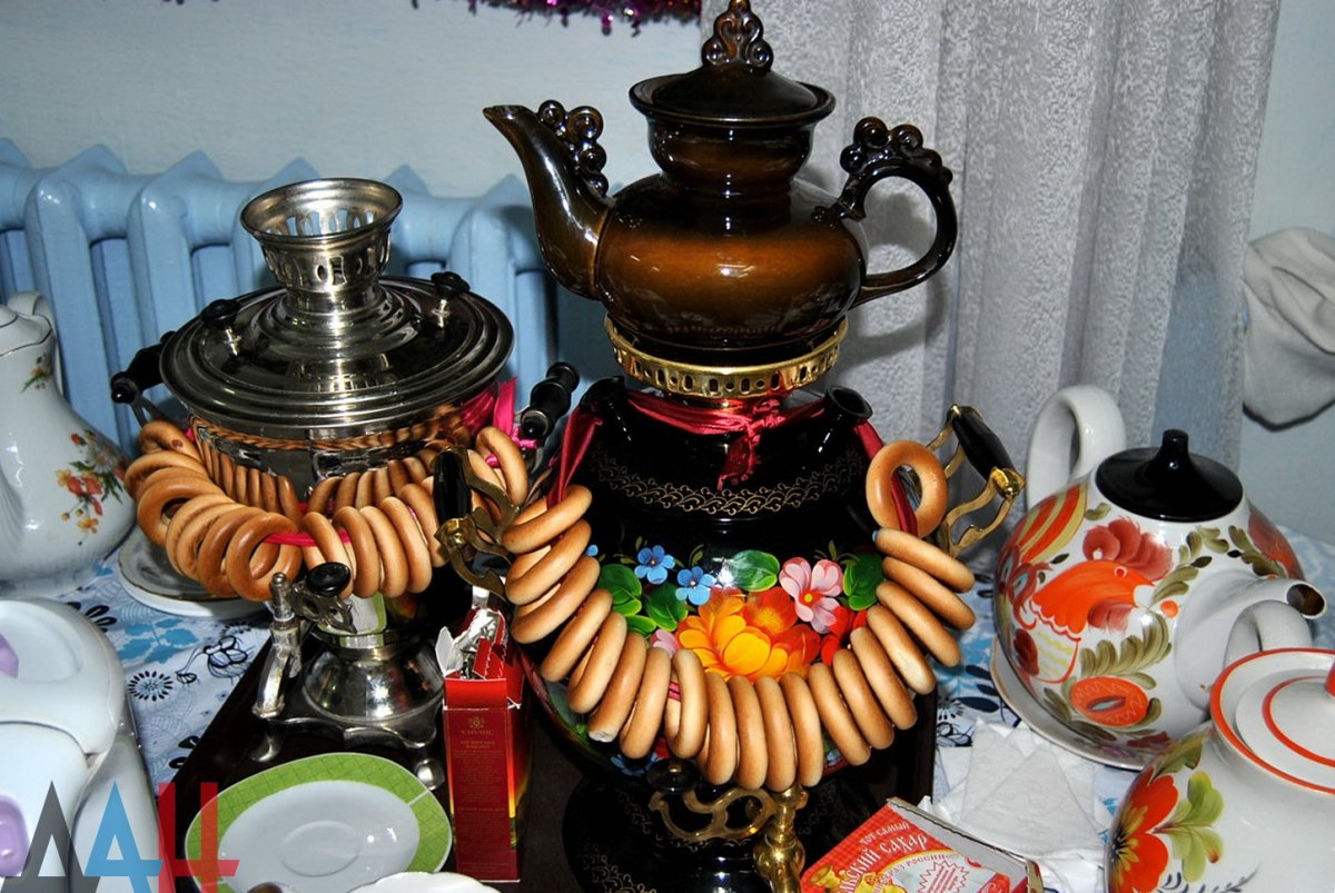 Самовар с баранками