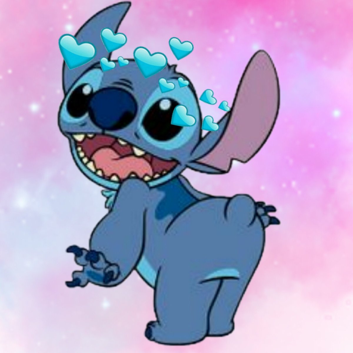 Стич грустит