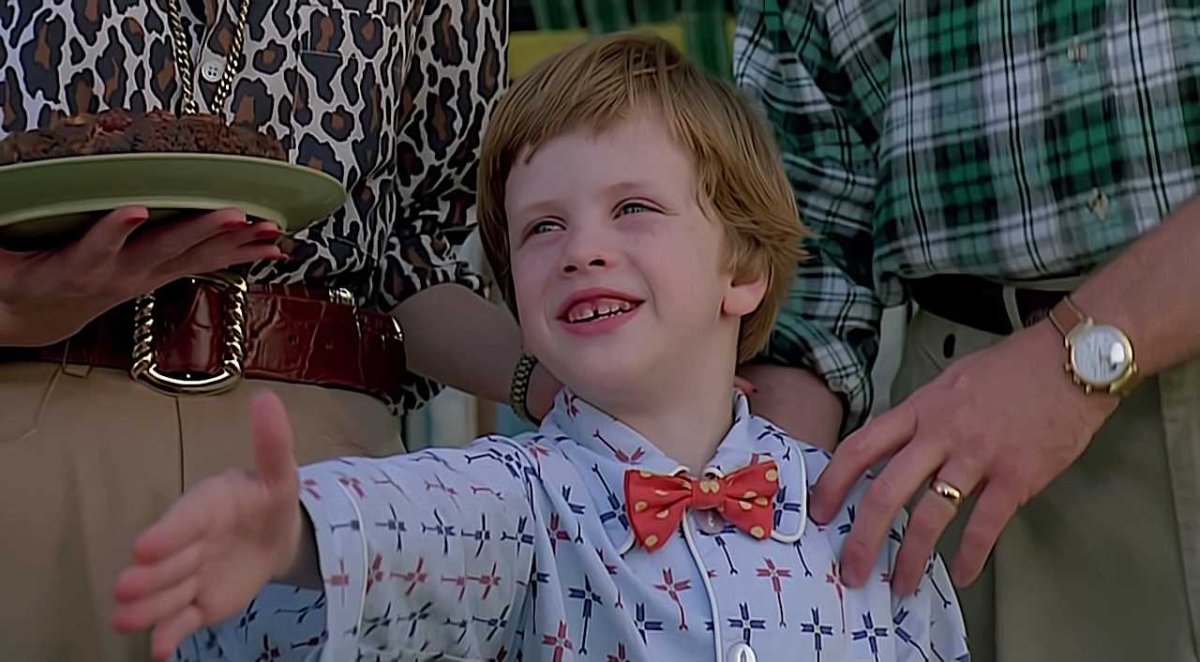 Майкл Оливер Джуниор