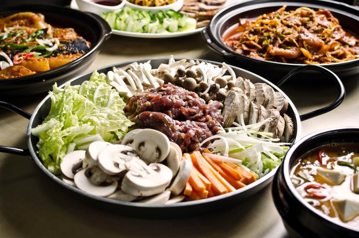 Корейская еда Джокбал