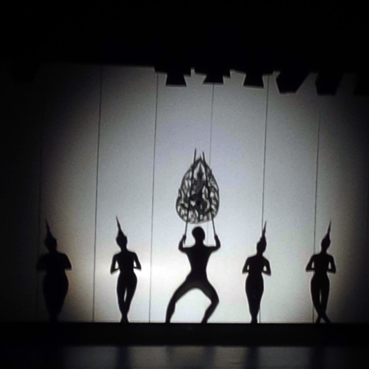 Театр теней Мунлайт