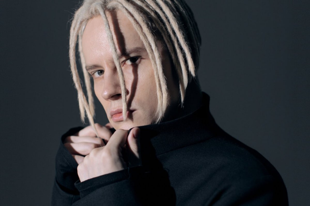 Шаман певец