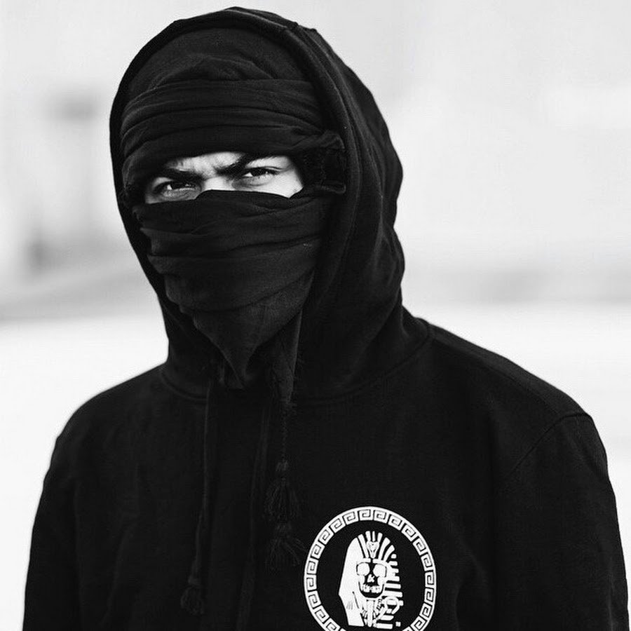 Мусульманин в маске