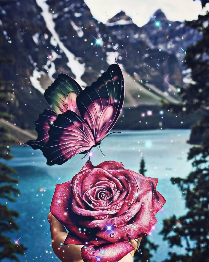 Девушка в розовой шляпе