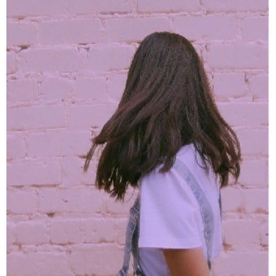 Чёрно белые девочки