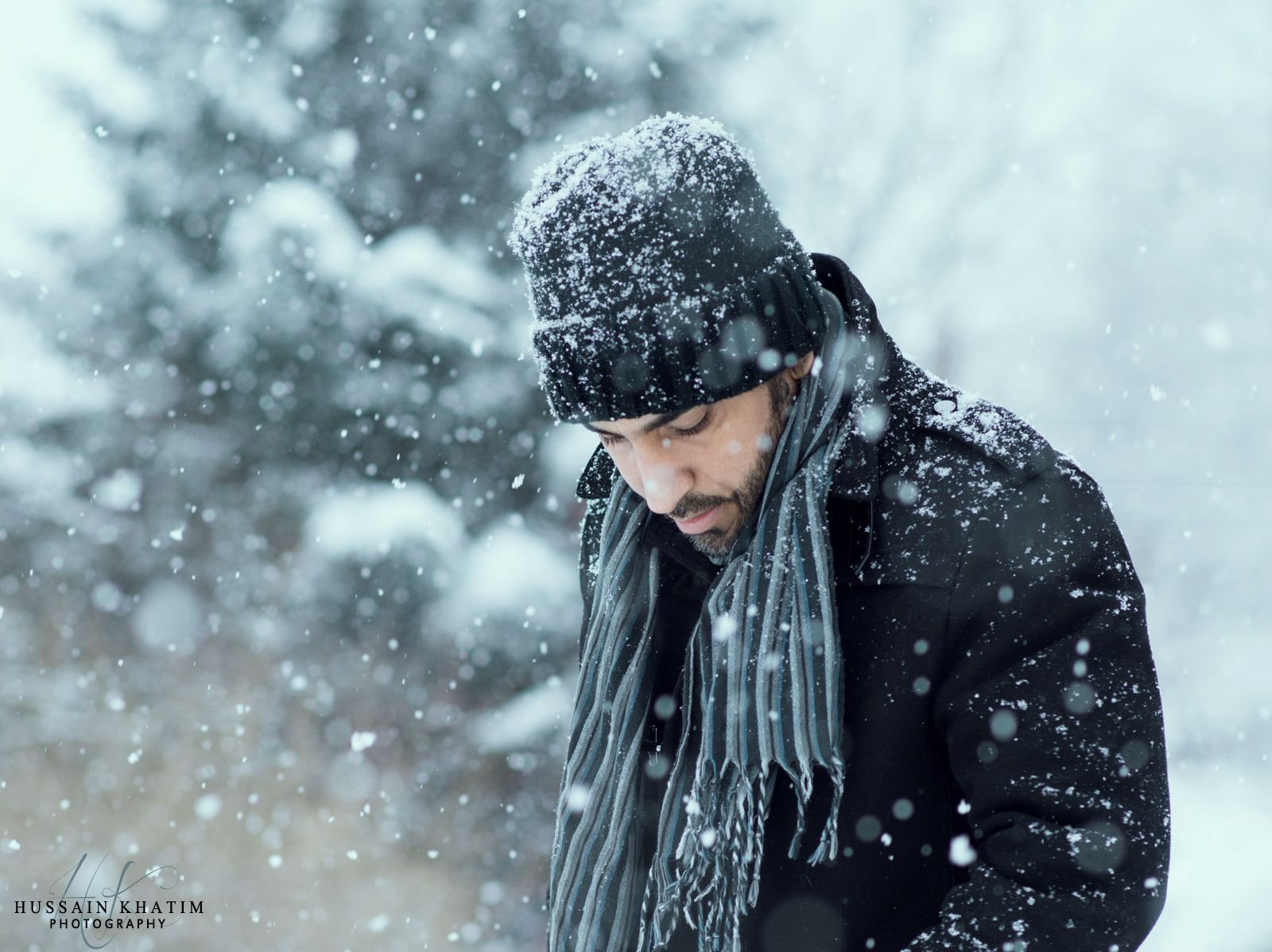 Песни холодным мужчинам. Парень зимой. Парень в снегу. Зимняя фотосессия мужчина. Фотосессия мужчин зимой.