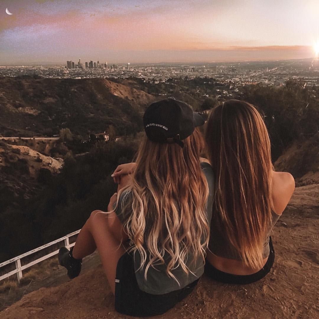 Картина с лучшей подругой