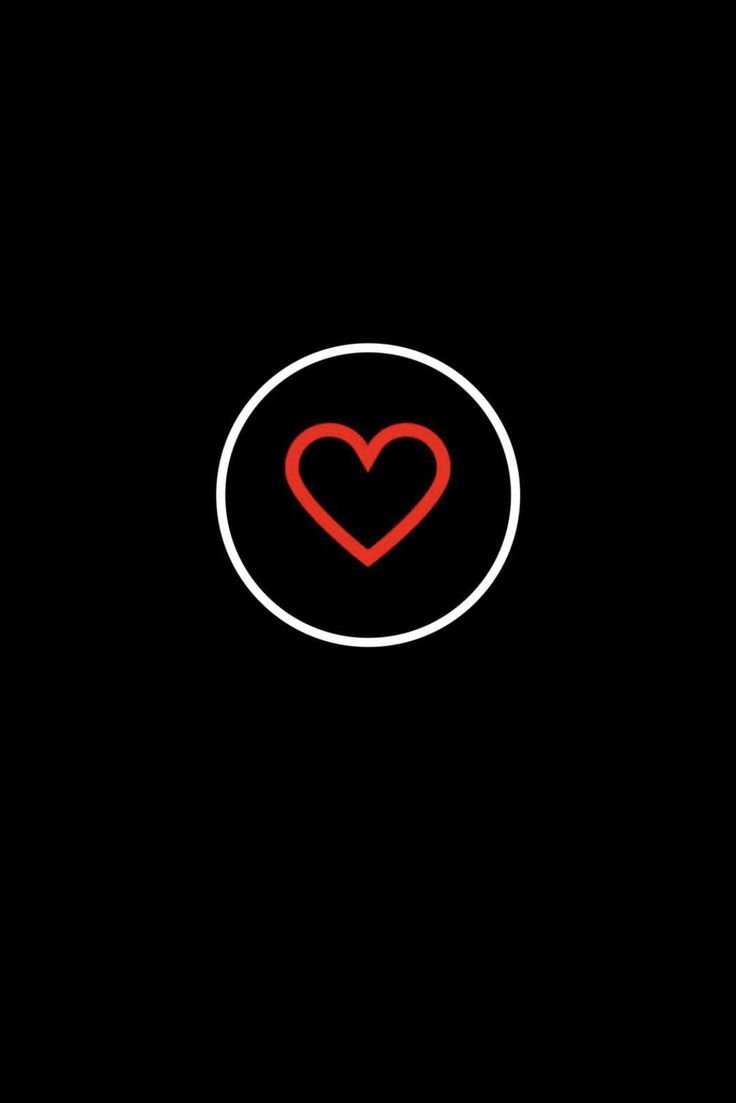 Сердечко на чёрном фоне для актуального