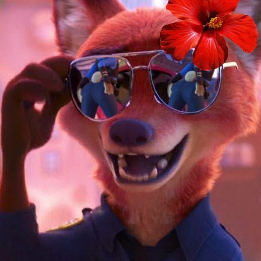 Ник Уайлд в очках