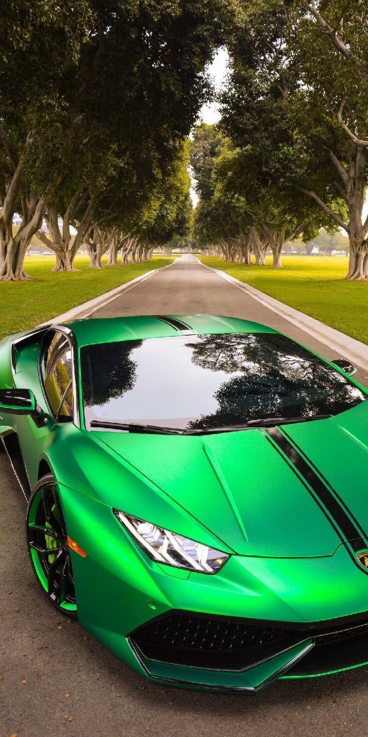 Dodge Challenger srt8