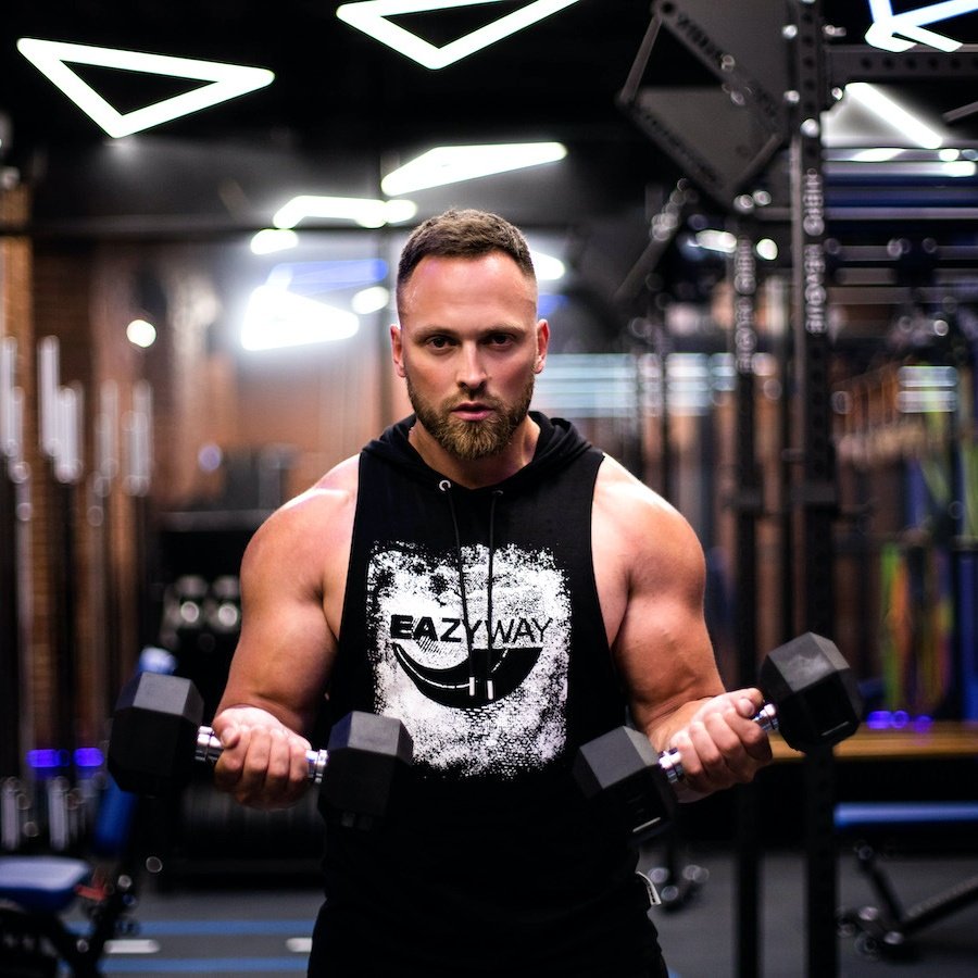 Алексей Столяров блоггер