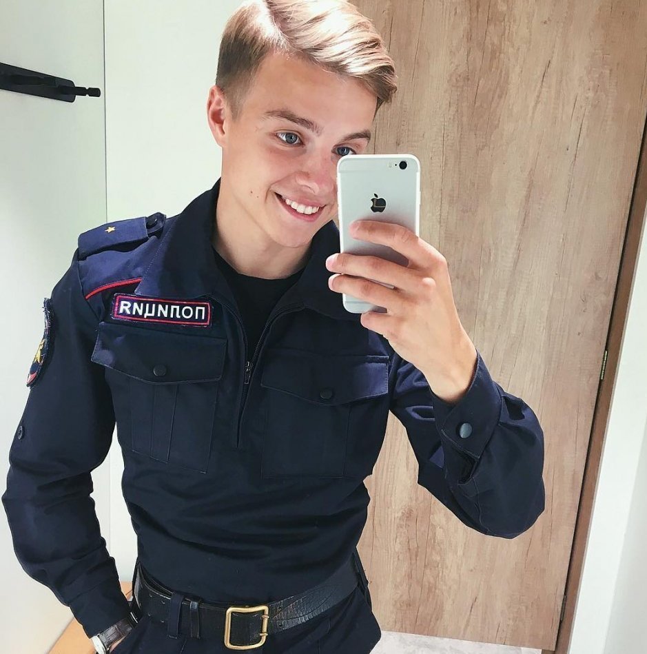 Качёнок девушка Столярова