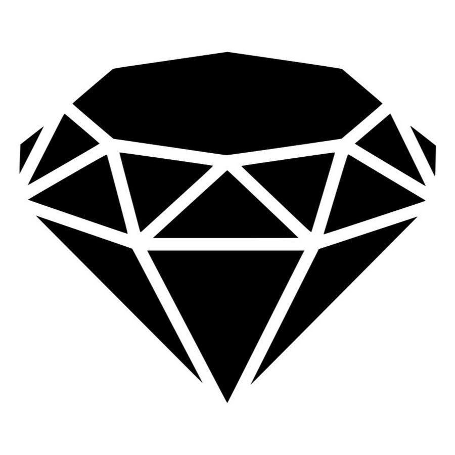 Алмаз на белом фоне