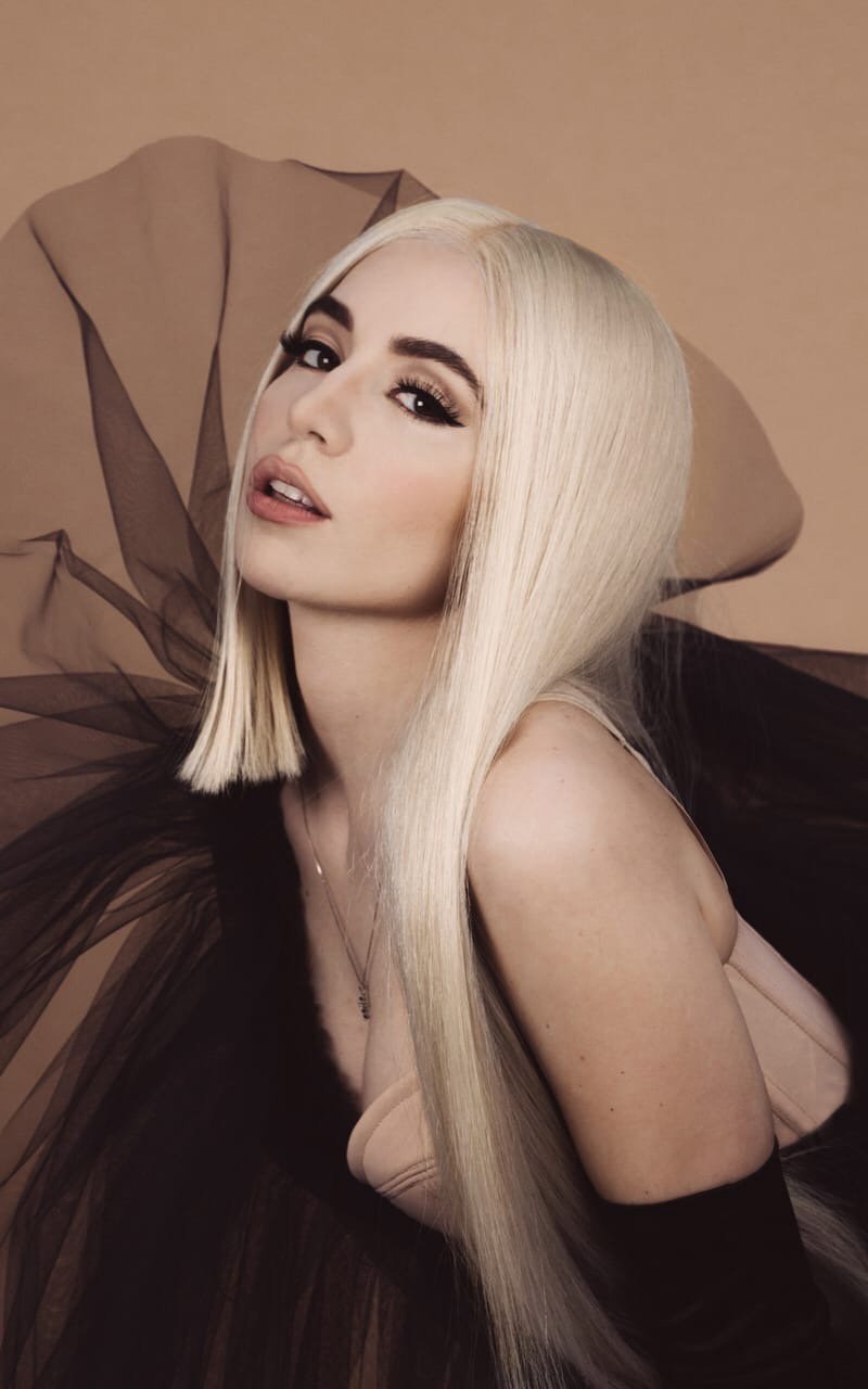 Сигна с именем Макс