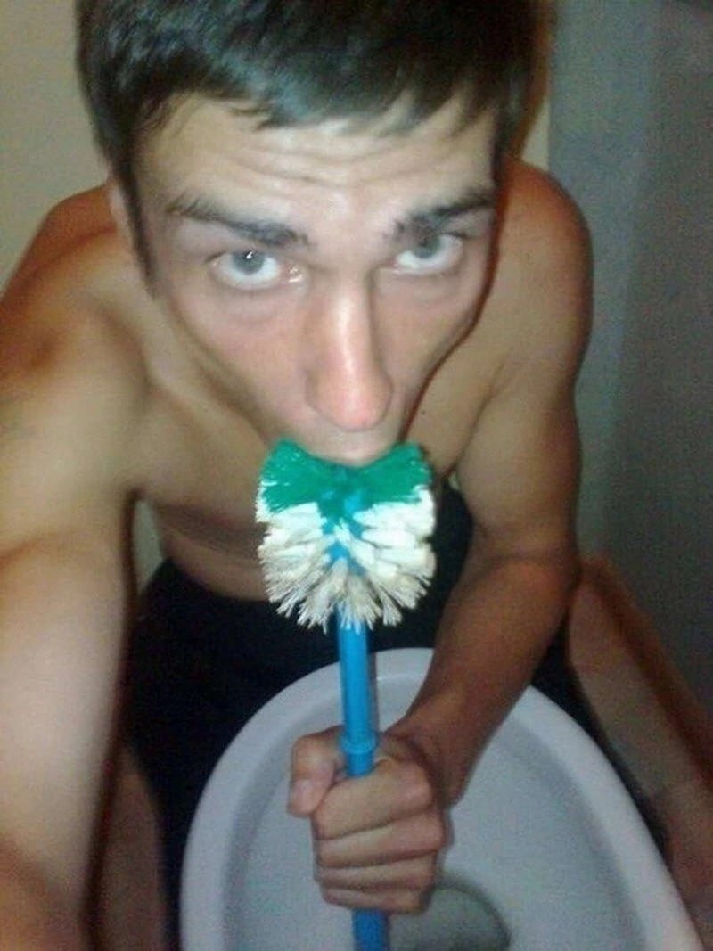 Глад ВАЛАКАС ФОТОЛУПЫ