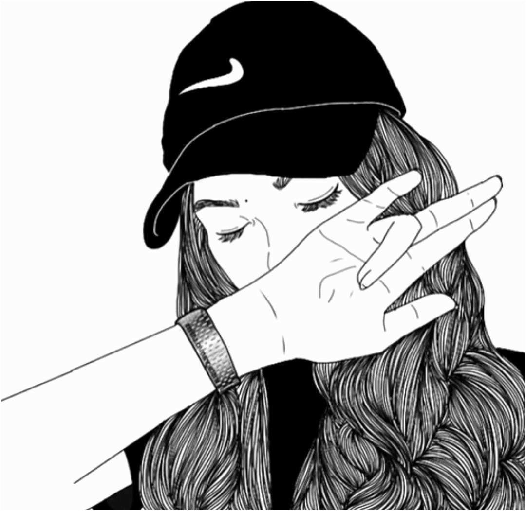 Красивая кошка с зелеными глазами