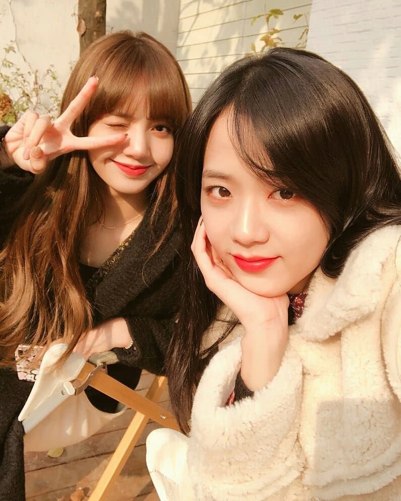 Блэк Пинк Jennie