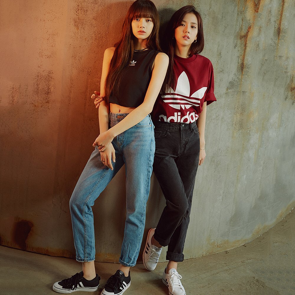 Блэк Пинк аниме