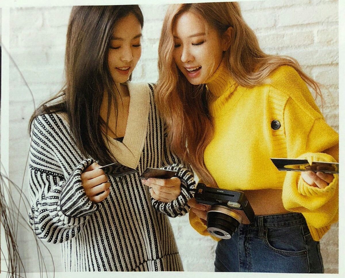 Лиса Дженни Розэ Джису