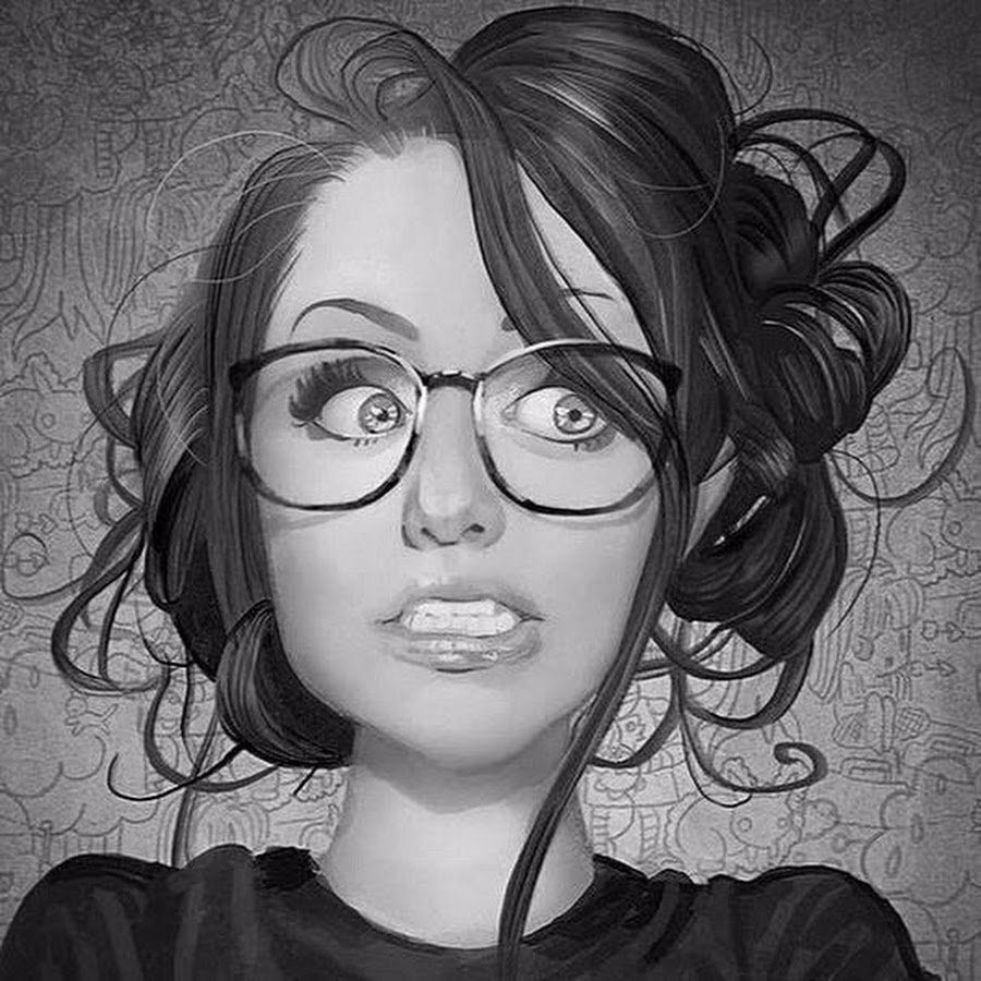 Девушка с лицом кошки