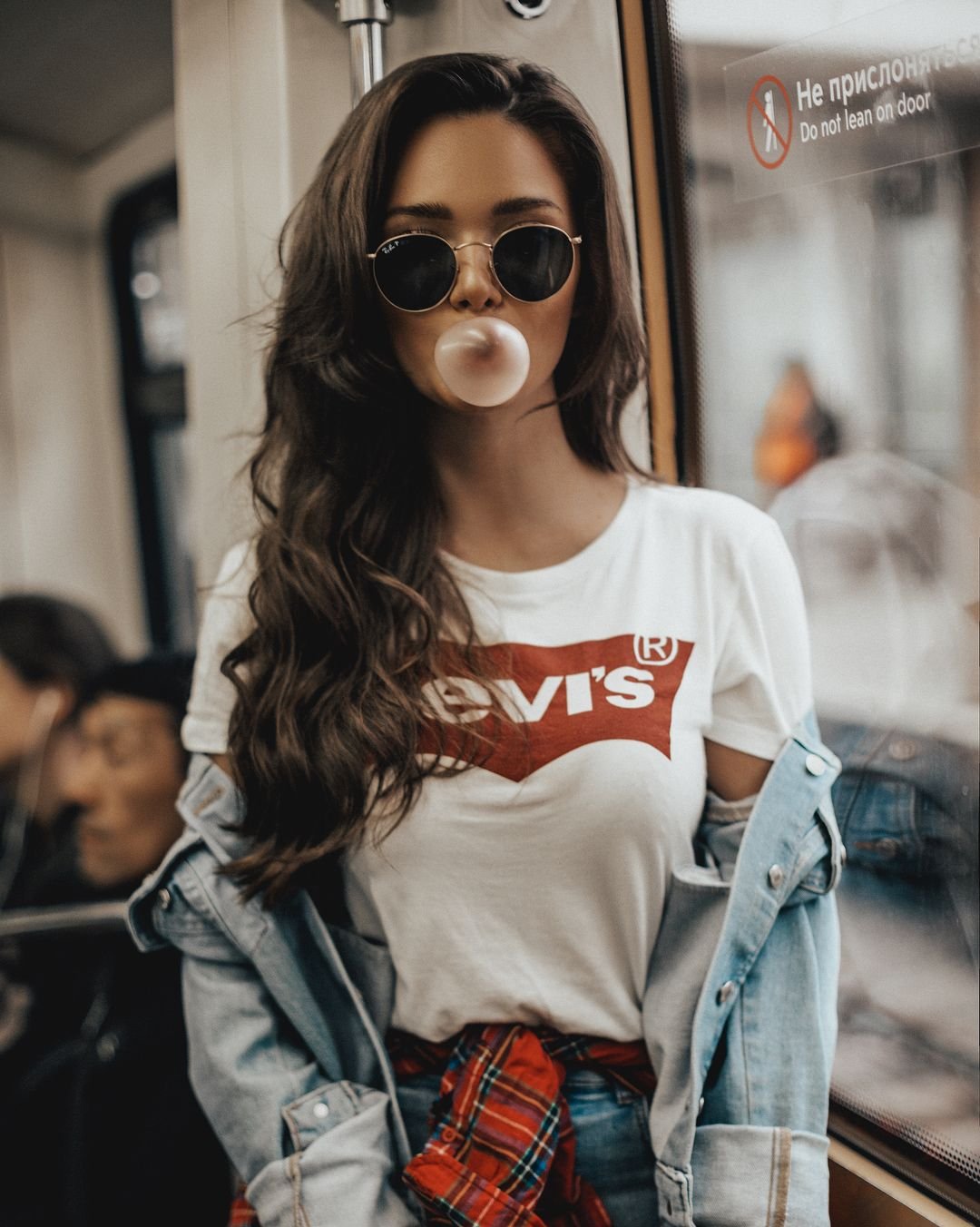 Неоновые буквы