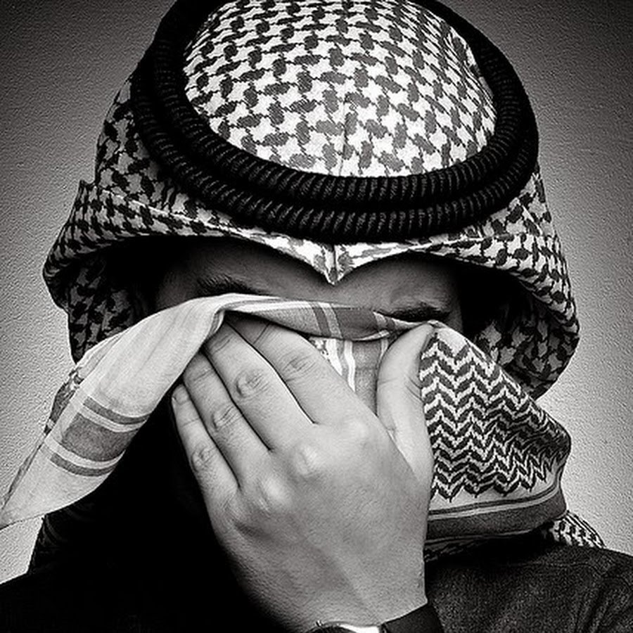 Восточные глаза мужские