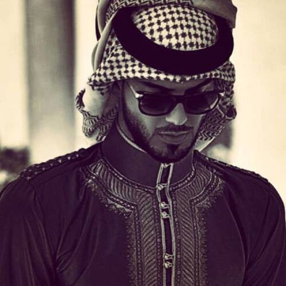 Араб со спины