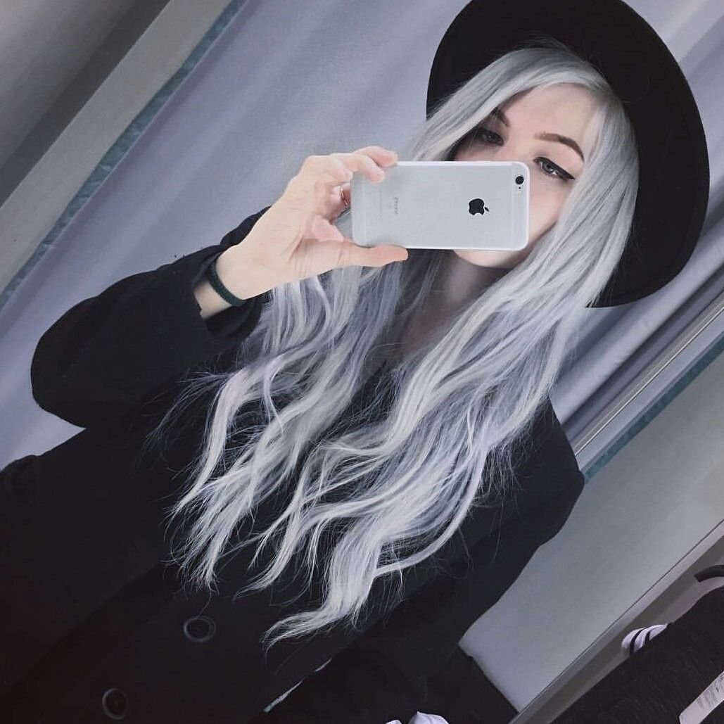 Приведение с очками