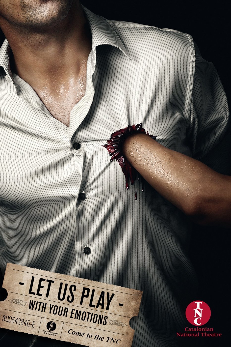 Мужчина в костюме без лица