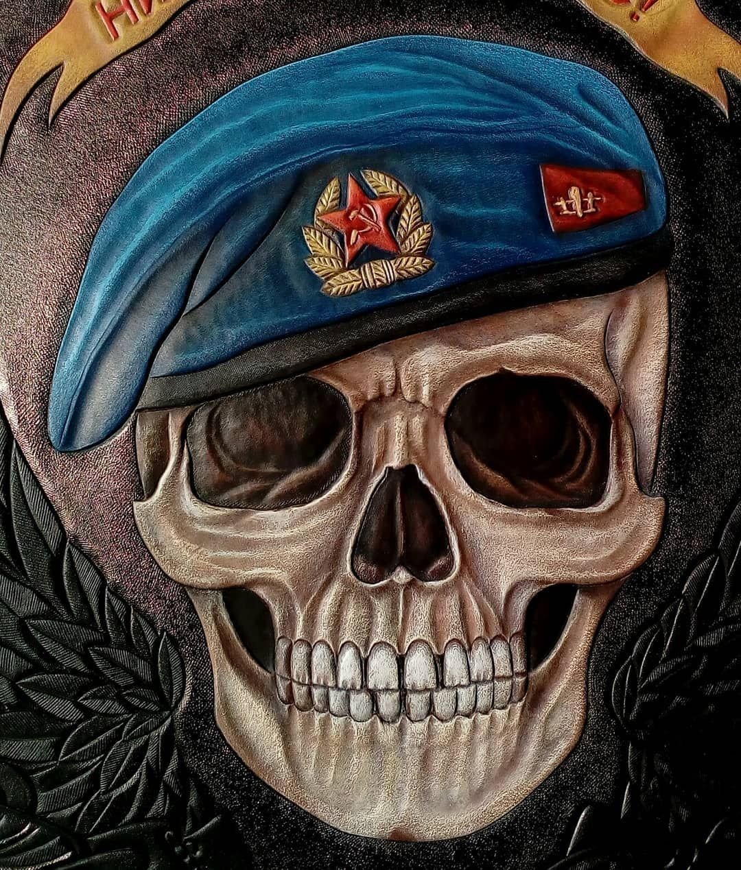 Солдат СС Вермахт курит