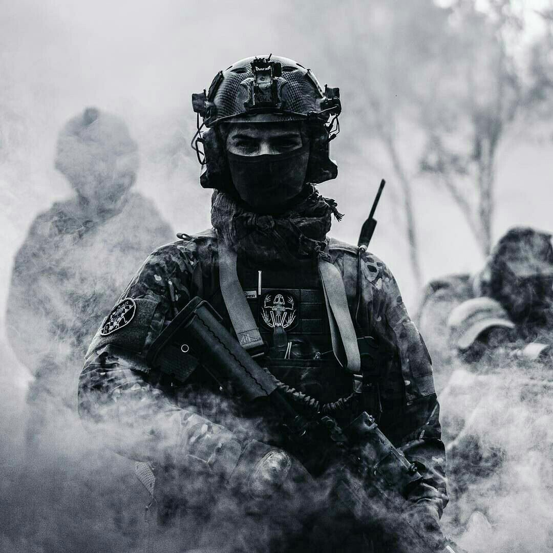 Собака коммунист