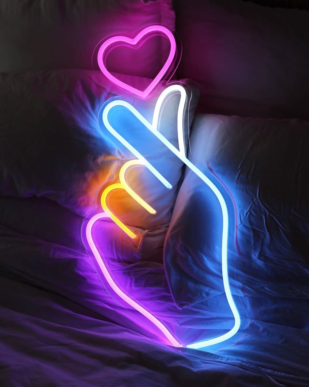 Неоновые авы