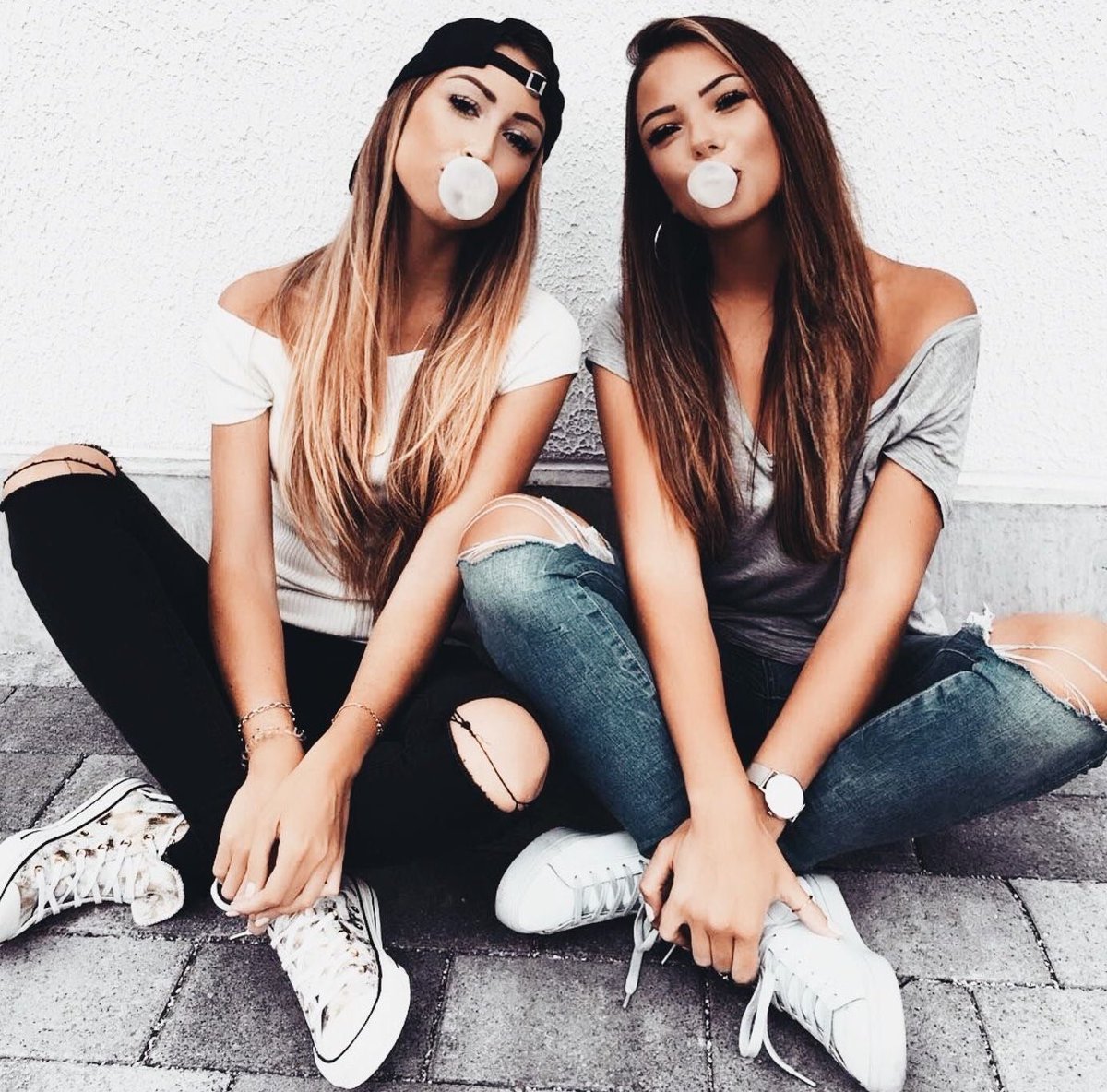 Три подруги без лица