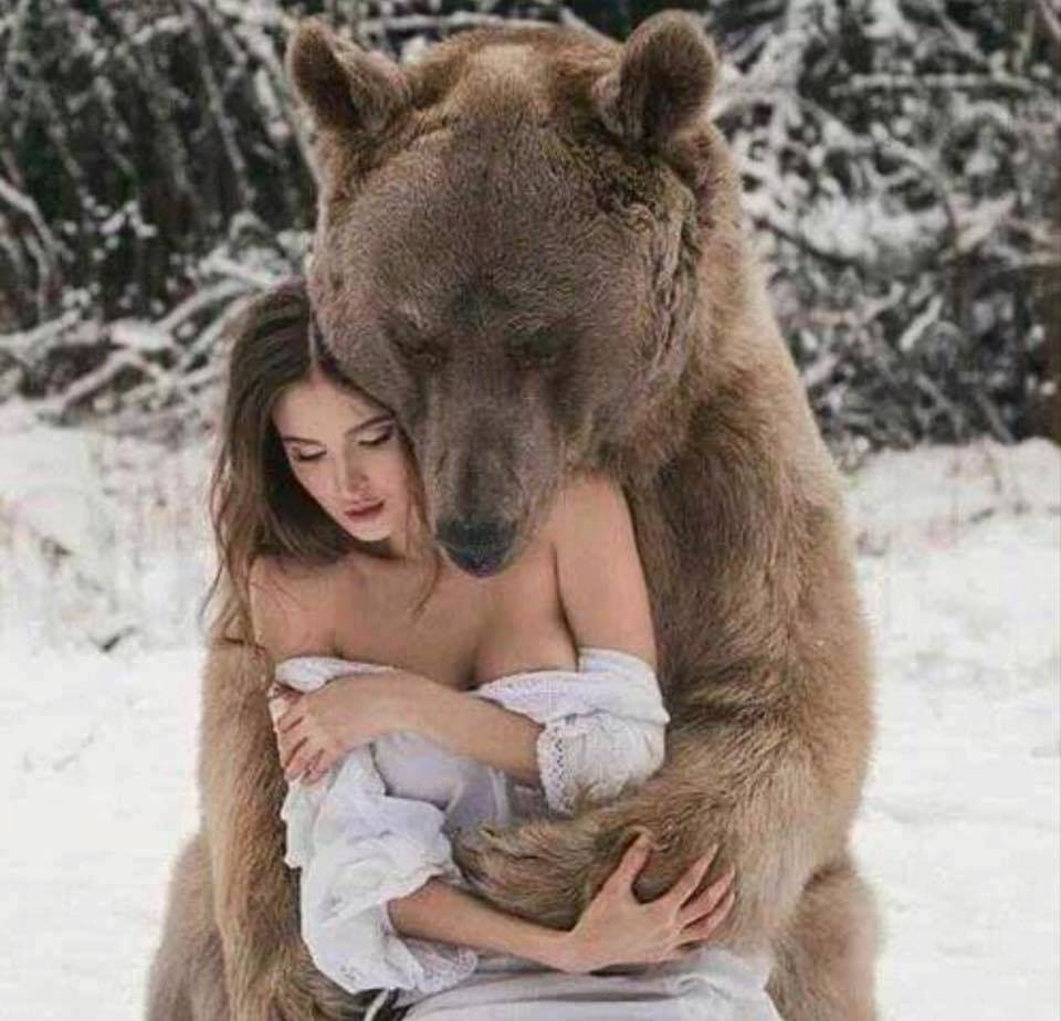 Машка из мультфильма Маша и медведь