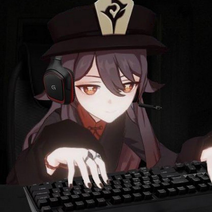 Ху Тао за компьютером