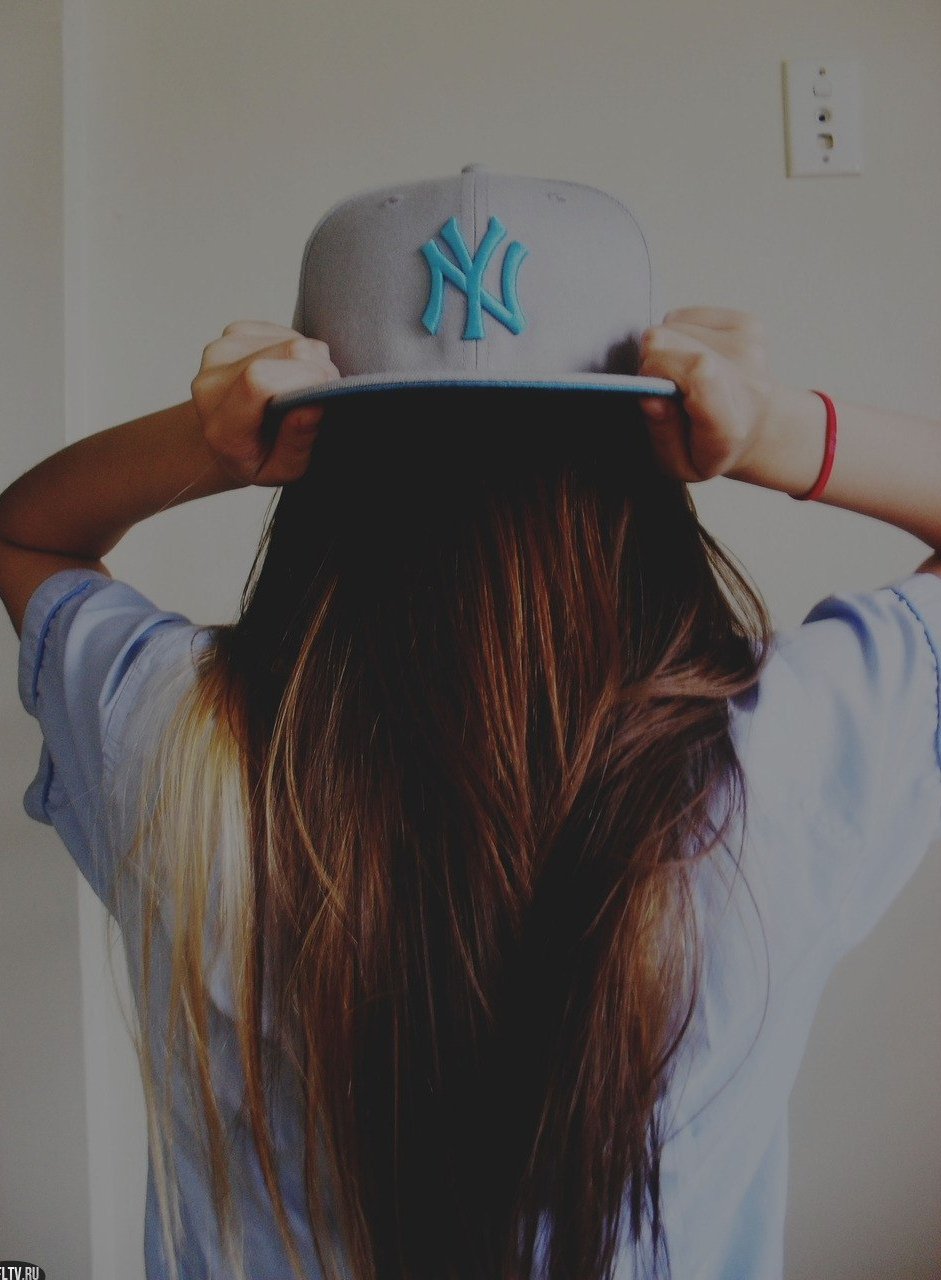 Ава вк для девушек без лица