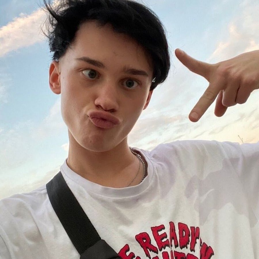 Фотосессия зимой для инстаграмма