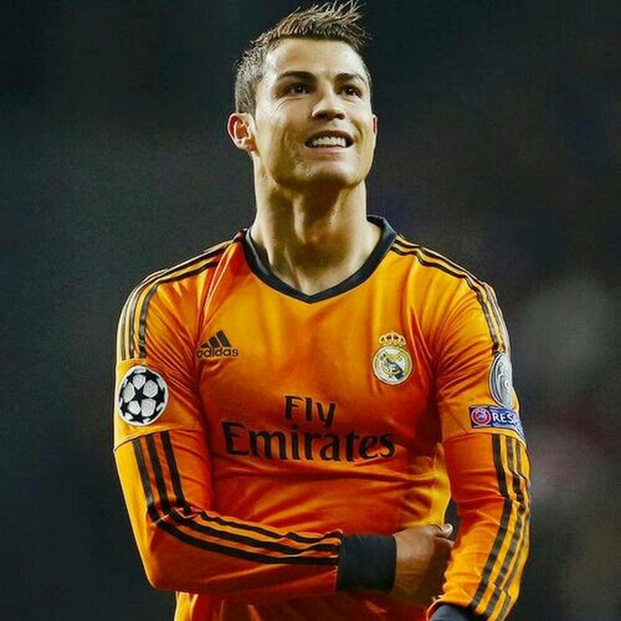 Роналду в оранжевой форме