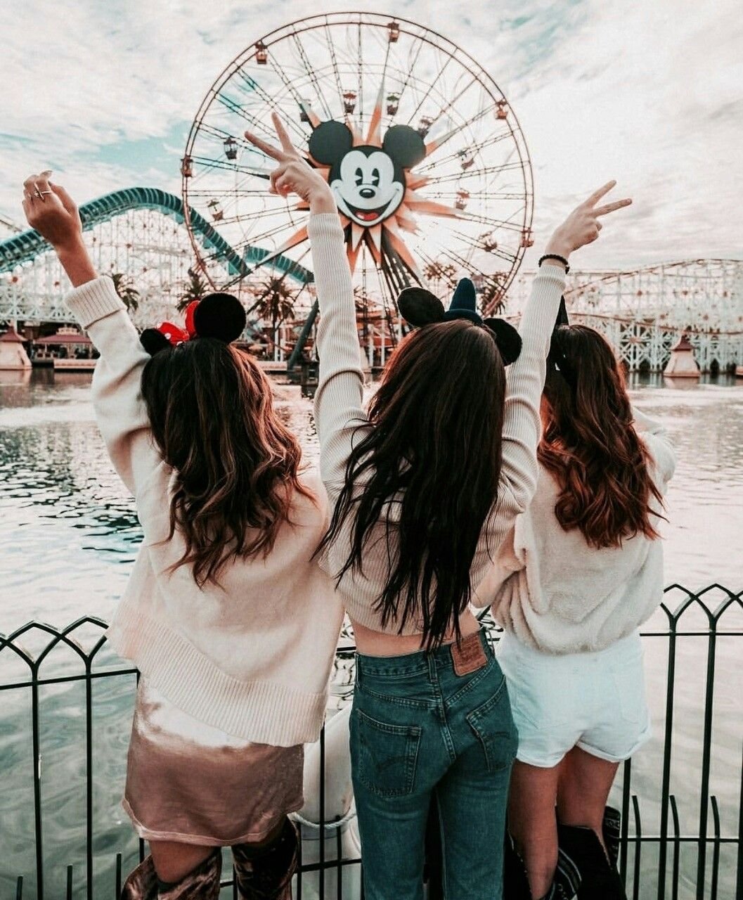 Четверо подруг