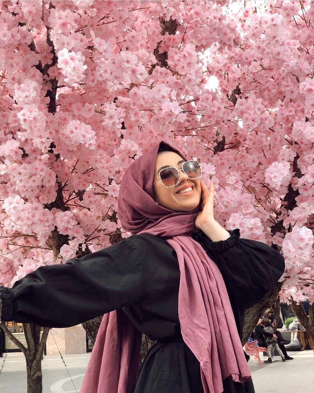 Красивые девушки в хиджабе