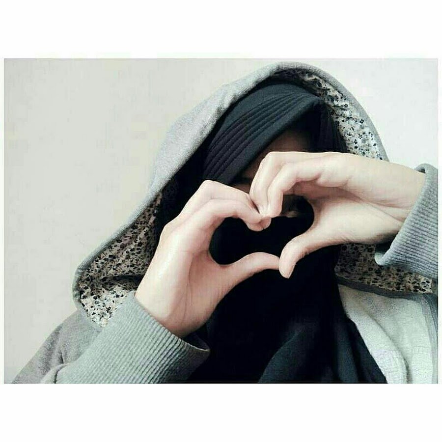 Мусульманские девушки с закрытым лицом