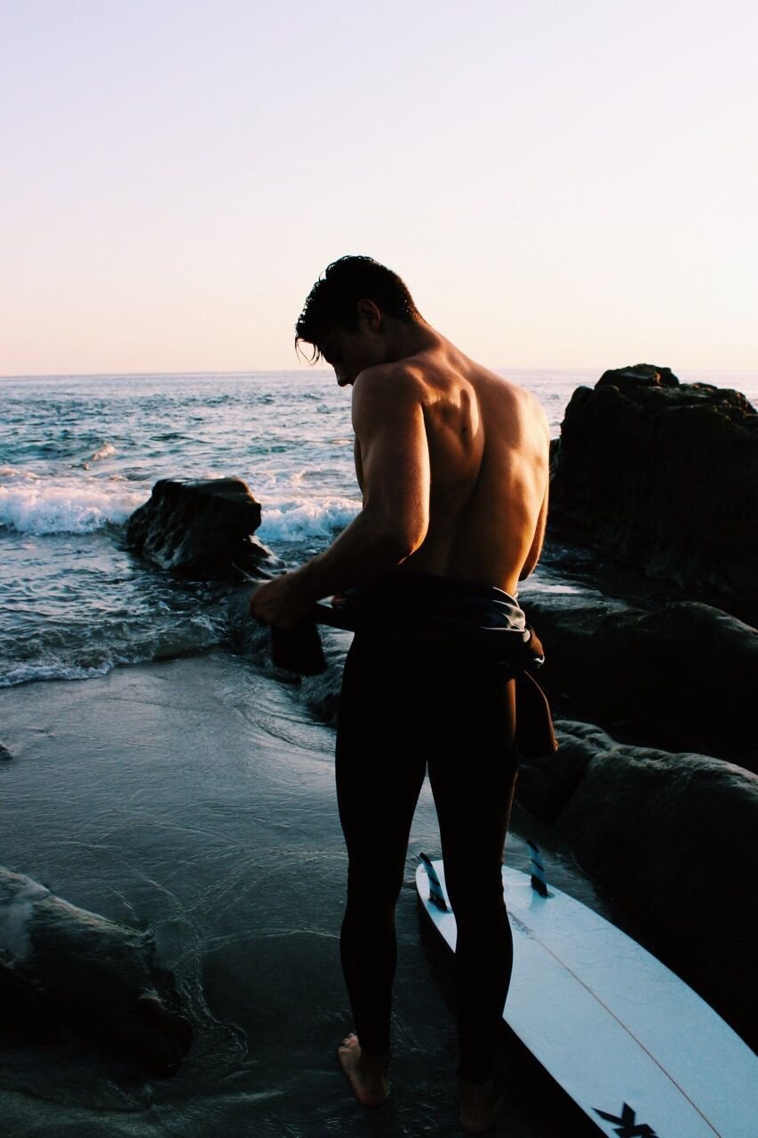 Парень со спины