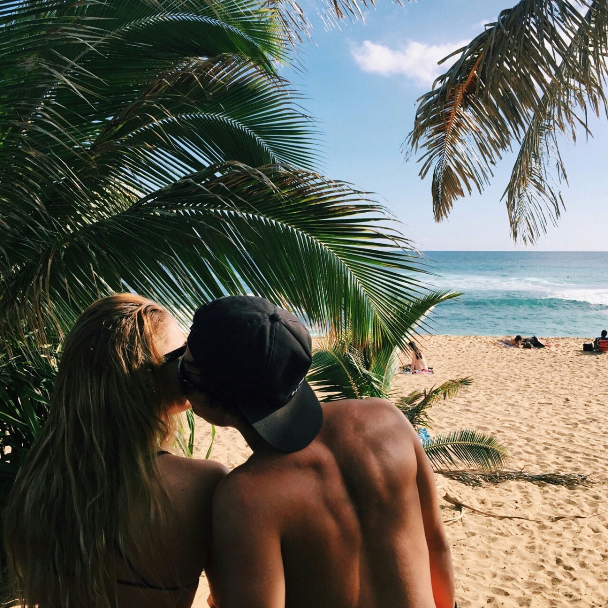 Парень и девушка